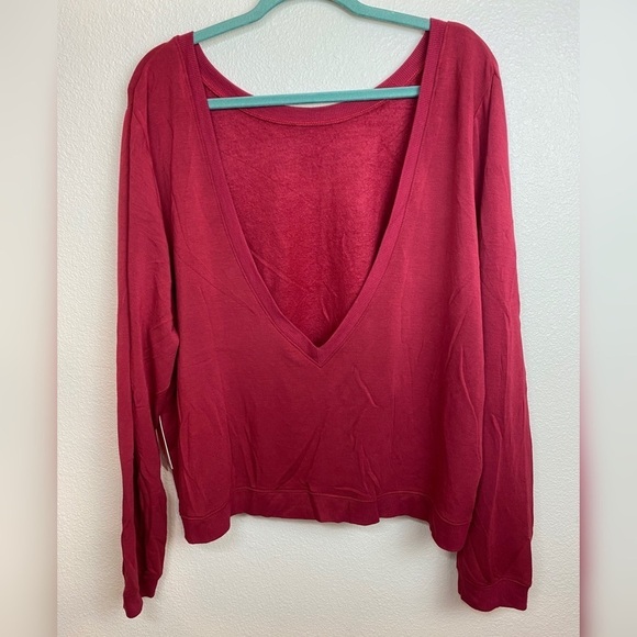 Good American Plunge Back Sweatshirt Size 6 NWT - Picture 7 of 13